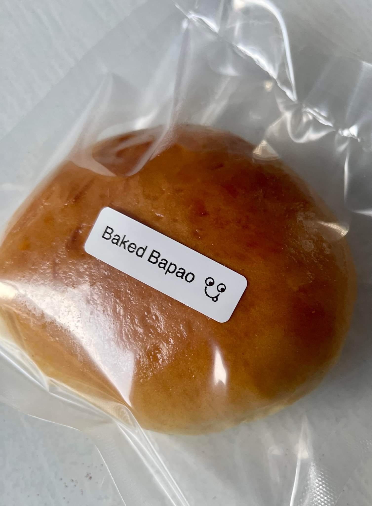 Meat buns (chicken/Pork Asado) / Baked Siopao Bapao 30pcs