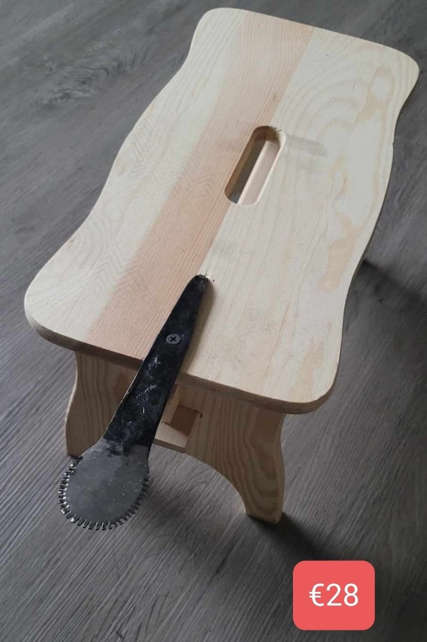 Kudkuran / Coconut Grater